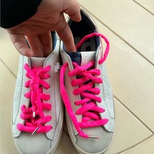 Women's White and Pink p448 John low top sneakers
